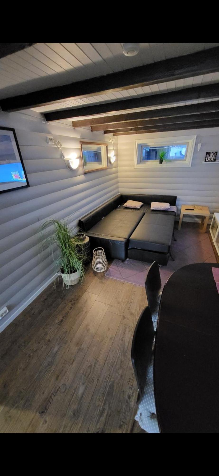 Fin Leilighet I Stille Og Rolig Omrade Med Gratis Privat Parkering! Stavanger Dış mekan fotoğraf