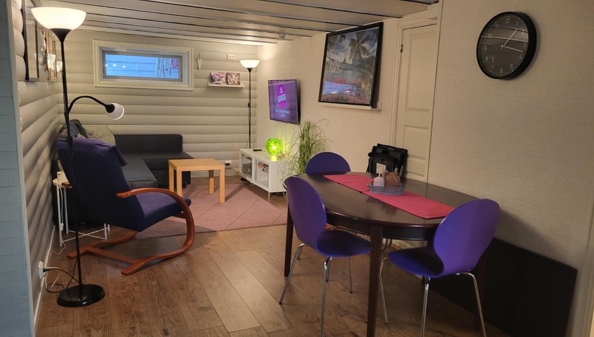 Fin Leilighet I Stille Og Rolig Omrade Med Gratis Privat Parkering! Stavanger Dış mekan fotoğraf